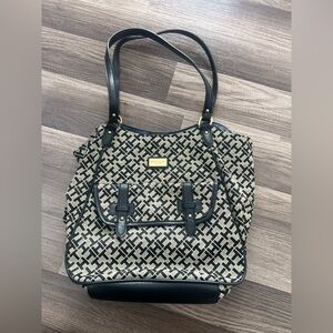 Tommy Hilfiger Black Tan Design Purse